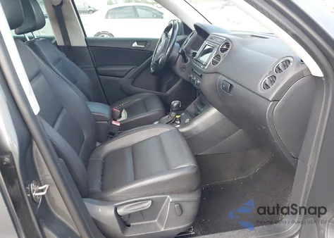 2016 Volkswagen Tiguan Se from USA, damaged, VIN WVGAV7AX4GW576350